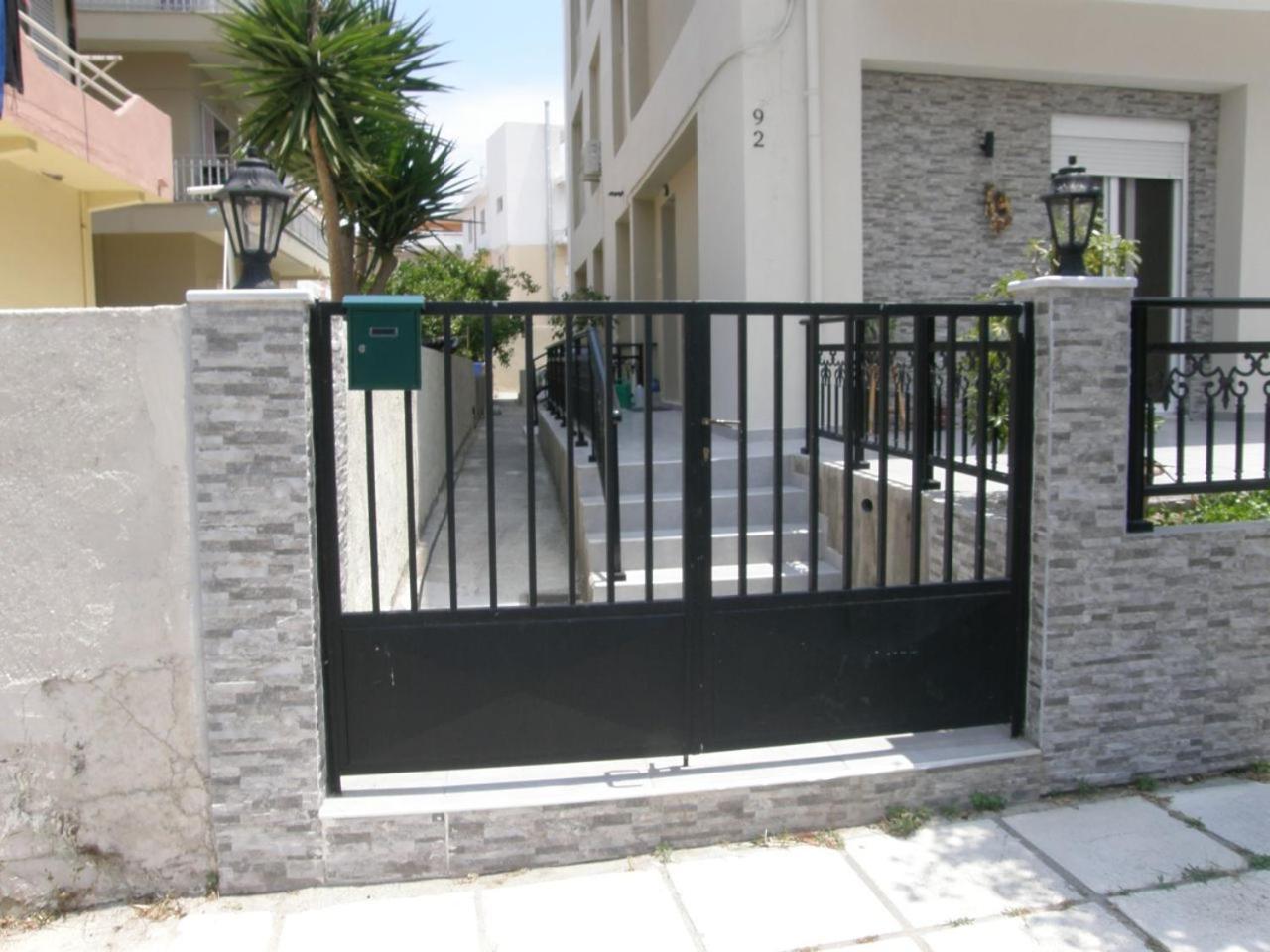 Kostas 2 Appartement Buitenkant foto