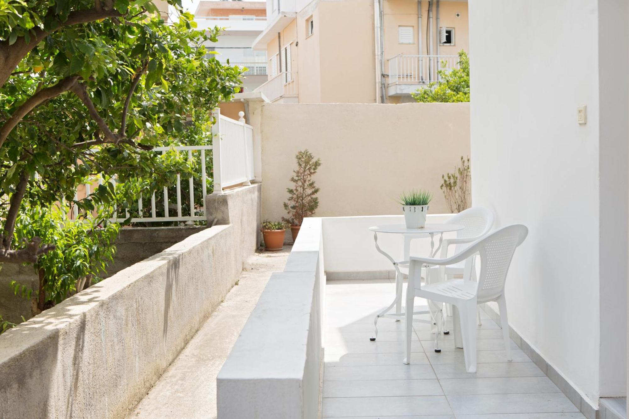 Kostas 2 Appartement Buitenkant foto